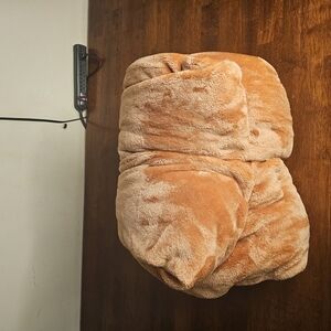 Luxurious Tan Plush Blanket